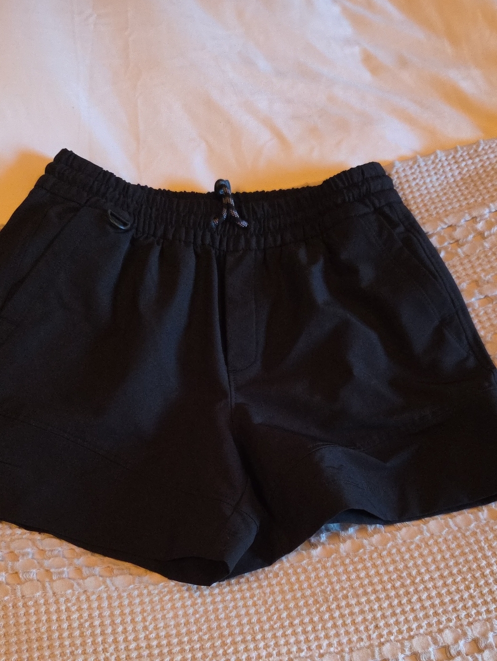Old Navy Black Athletic Drawstring Shorts - Picture 1 of 4